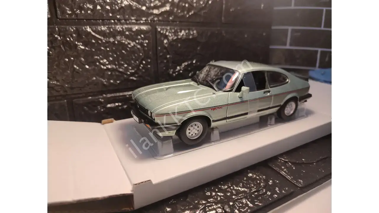 1/24 BURAGO MARKA OPEL CAPRİ MODEL ARABA